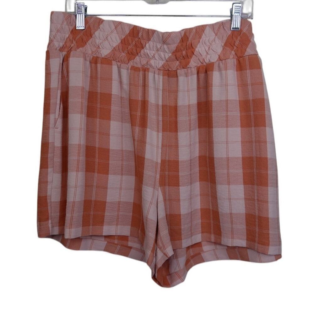 Torrid 1 1X Shorts Plaid Salmon Pink Pockets Pull On Mid Rise